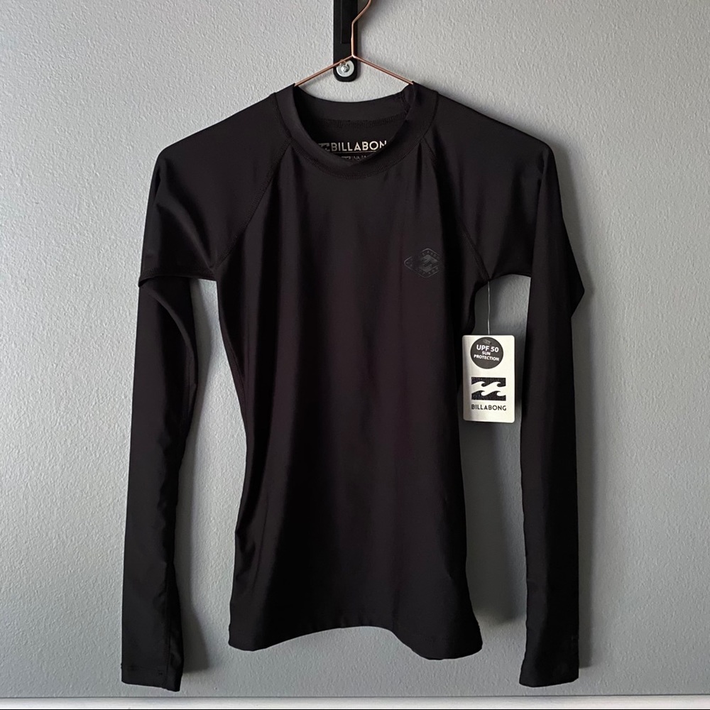 NWT BILLABONG RASHGUARD ☀️UPF 50 SUN PROTECTION☀️